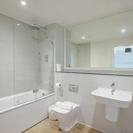 Apartment Stunning Birmingham1 Bedroom *